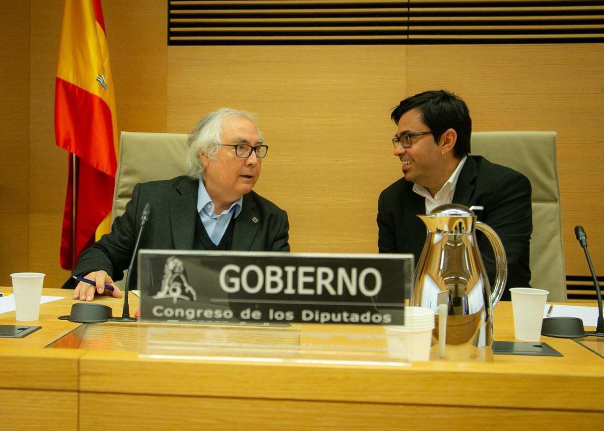 Comparecencia de Manuel Castells en&nbsp;Comisión